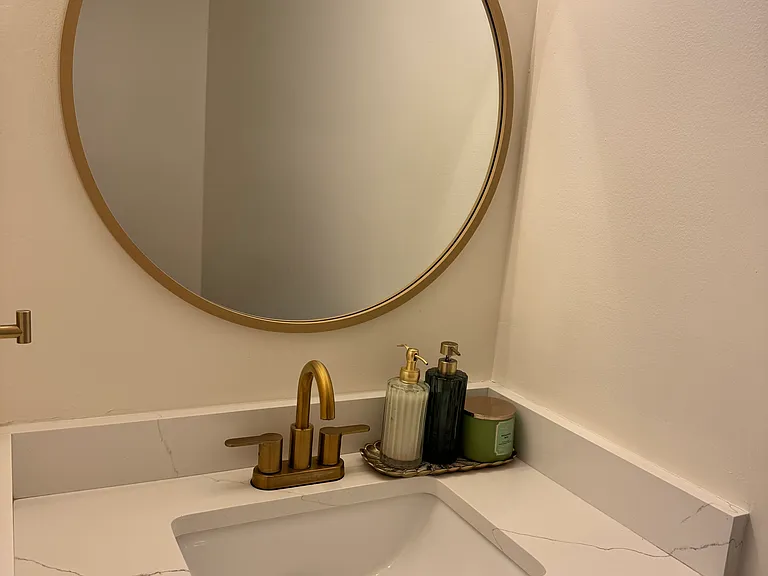 4453 SW 11th Pl — Photo 3