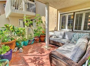 19152 Shoreline Ln UNIT 3, Huntington Beach, CA 92648