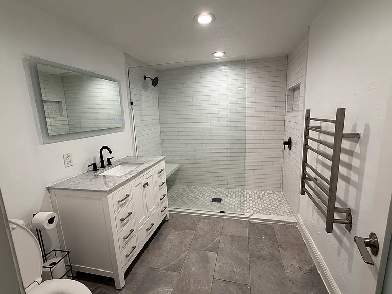 4034 S West Shore Blvd — Photo 14