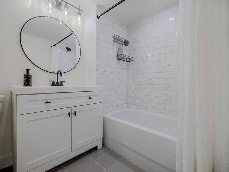 6245 SW 47th Mnr #101 — Photo 9