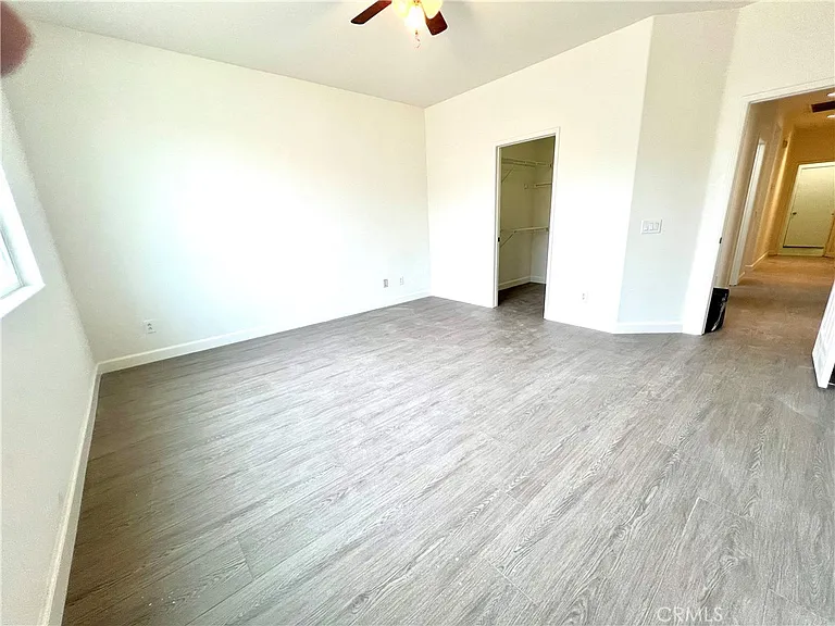 11739 Galewood St — Photo 8