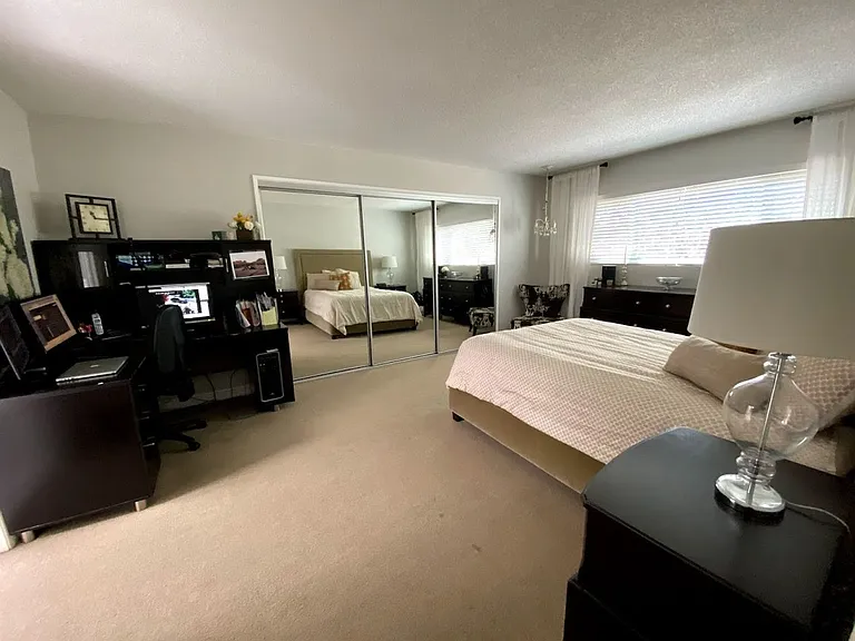 5921 McDonie Ave — Photo 11