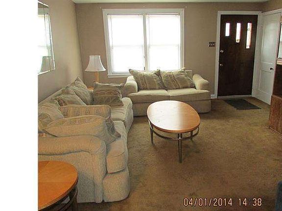 5th image of 6335 Glenloch St