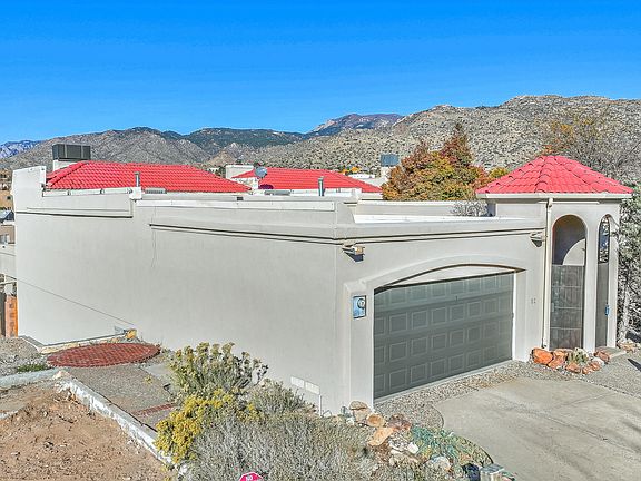 2nd image of 425 Pinon Creek Rd SE