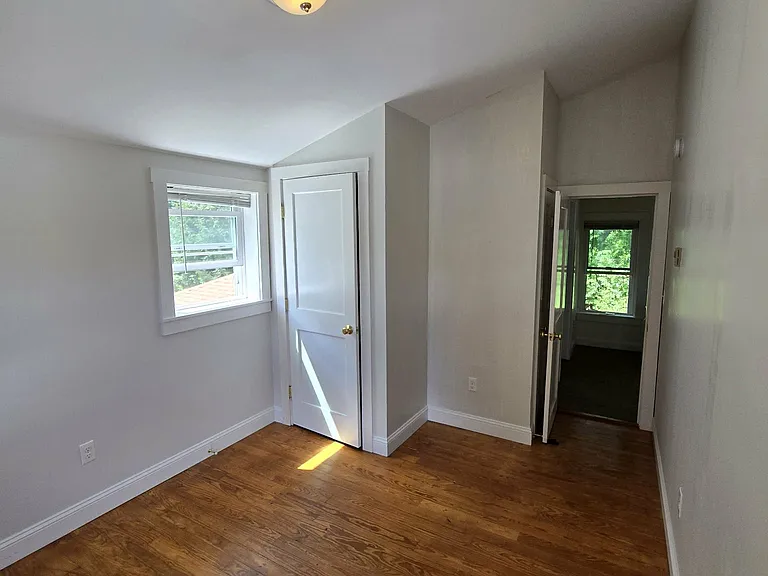 5.5 McLellan St — Photo 11