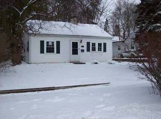 426 Fairview Ave, Kalamazoo, MI 49001