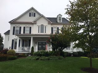 25538 Thornburg Ct, Chantilly, VA 20152