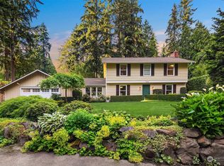 7618 NE Champagne Point Pl, Kirkland, WA 98034
