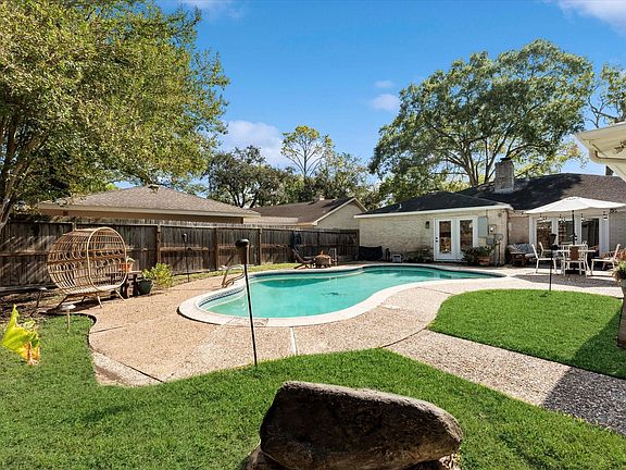 2nd image of 12322 Attlee Drive