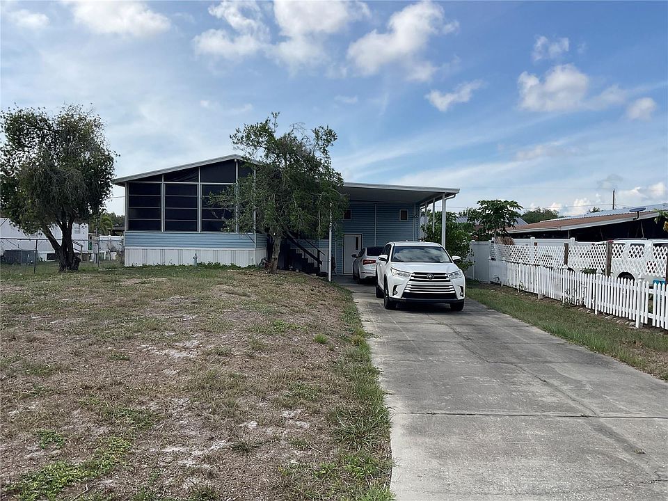 1st image of 2607 Universal Dr