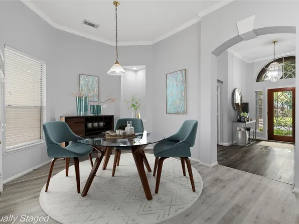 334 Indian Summer Dr, Sugar Land, TX 77479