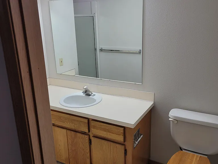 60227 Ochoco Cir — Photo 16