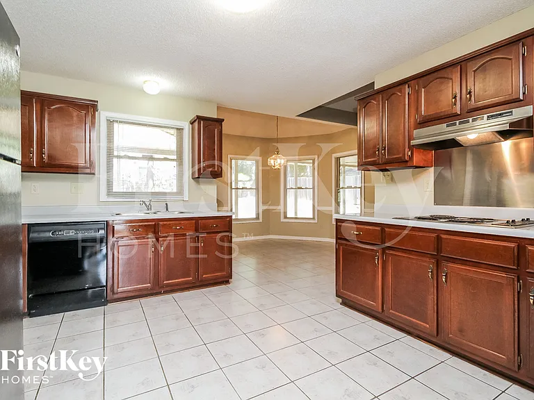 2672 Morning Woods Dr — Photo 7