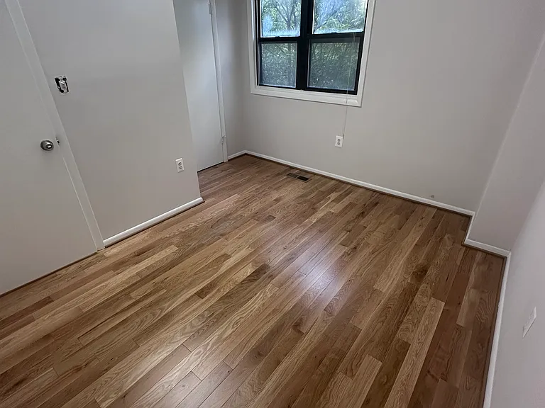 1349 Riggs St NW — Photo 6