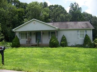 172 Grinstead Hl, Chilhowie, VA 24319