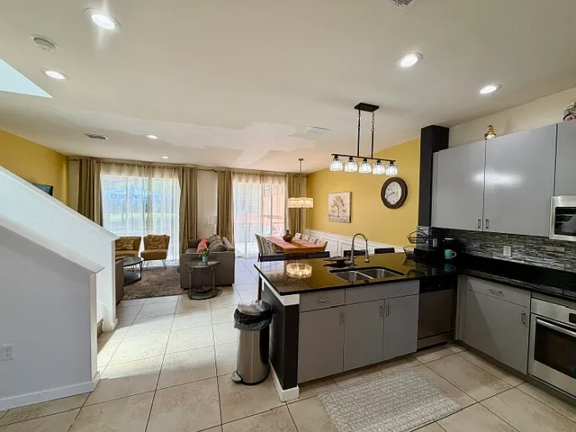 5758 Lesabre Dr — Photo 6