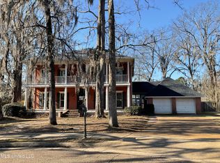 6 Moss Forest Pl, Jackson, MS 39211