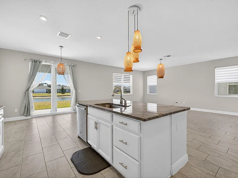 10916 SW Robbia Way — Photo 16