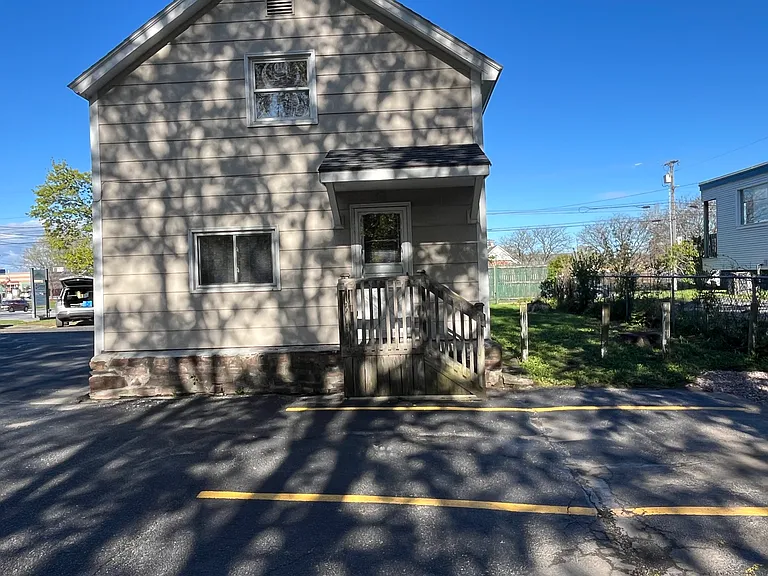 938 Shelburne Rd #2 — Photo 6