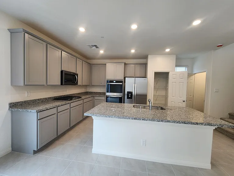 1553 Crowned Eagle St — Photo 15