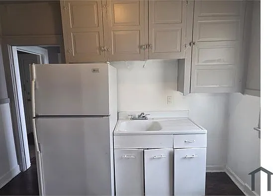 1 bed, $900 — Photo 4