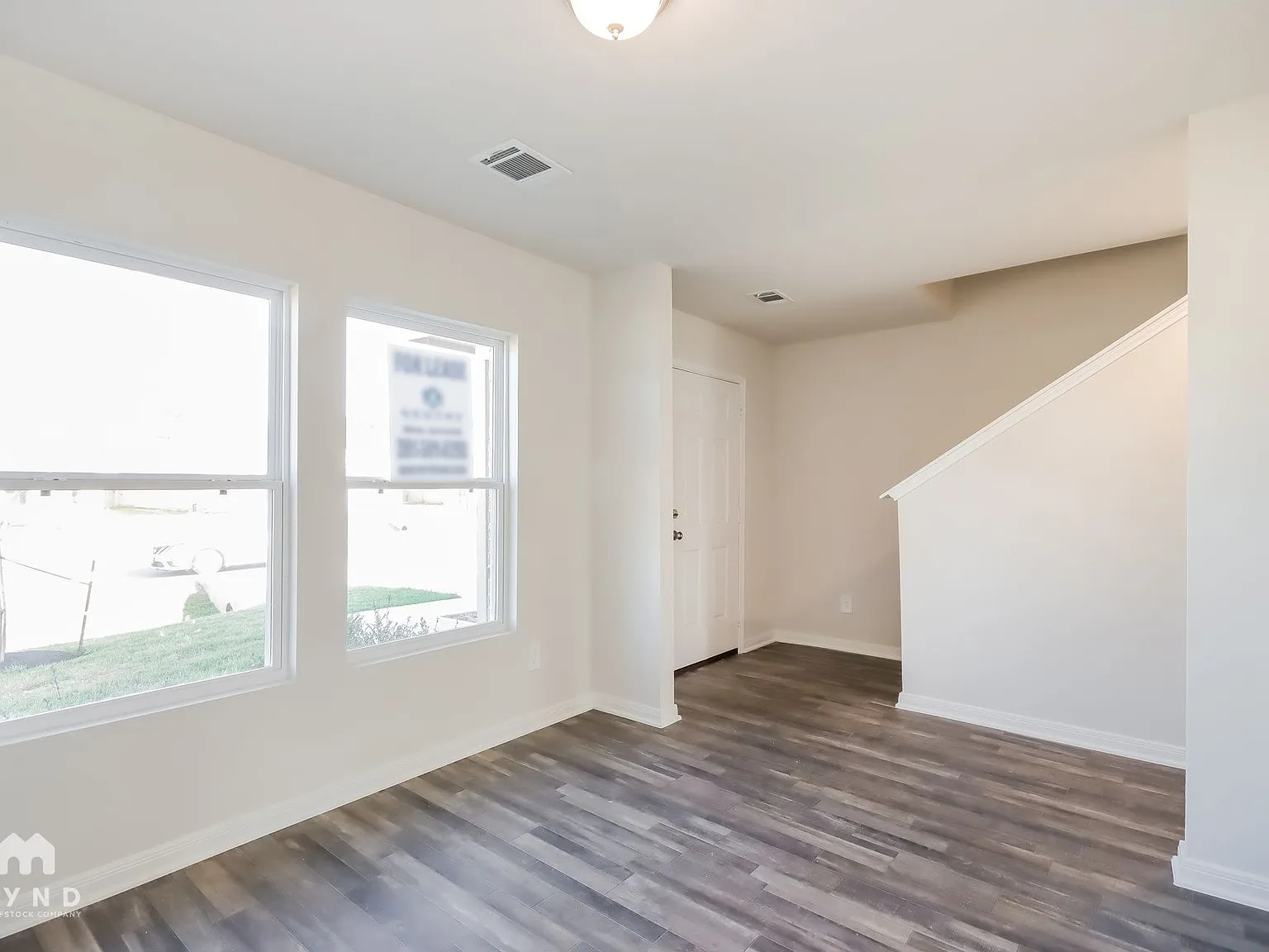 5 bed, 3.0 bath, 2217 sqft, $1,929 — Photo 3