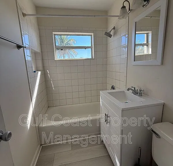 220 Mentel Ter — Photo 14