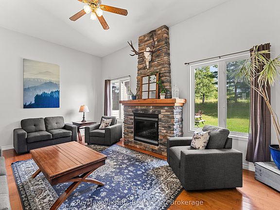 4th image of 72 Patterson Rd