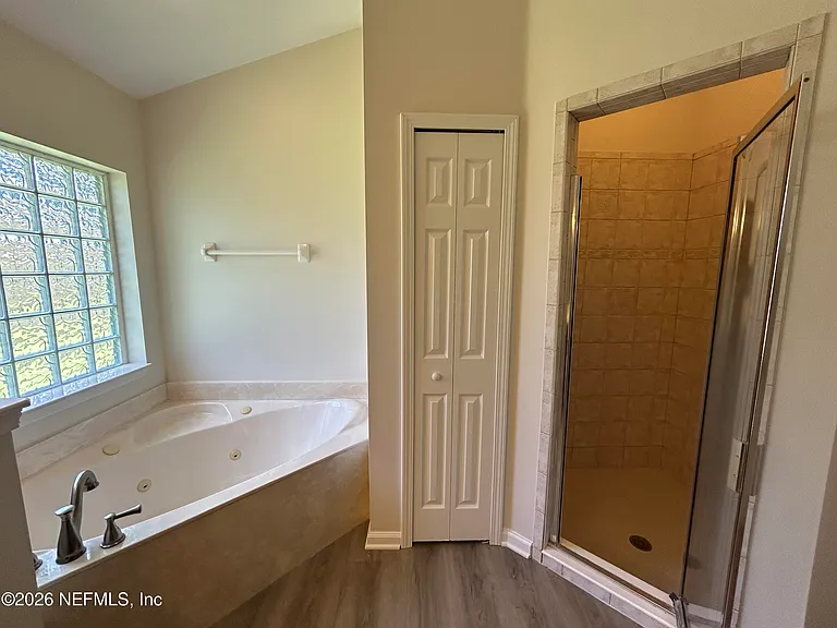 13916 Fish Eagle Dr E — Photo 11