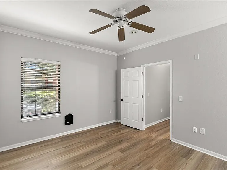 2200 Tuscany Trce #15 — Photo 19