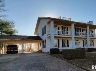 485 Timber Ridge Ln, Gorham, IL 62940