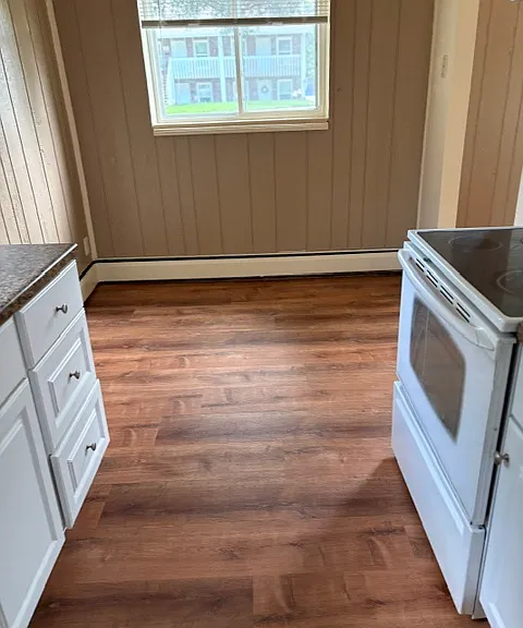 265 Laurel St #4B — Photo 10