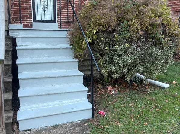 5236 Saint Charles Ave, Baltimore, MD 21215