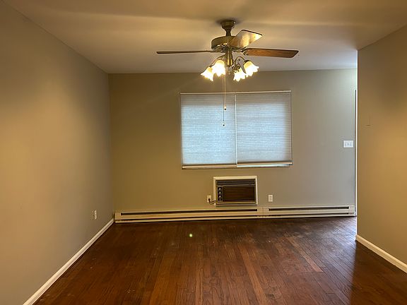 4th image of 5470 Dunmore Dr