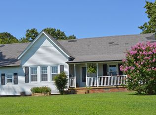 1434 Old Stewart Rd, Tennessee Ridge, TN 37178