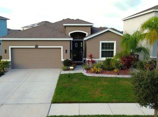 33034 Sand Creek Dr, Wesley Chapel, FL 33543