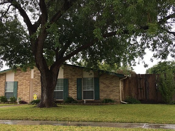 3rd image of 5025 Roberts Dr