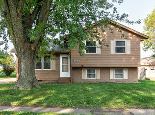 1401 Skylane Dr, Norwalk, IA 50211