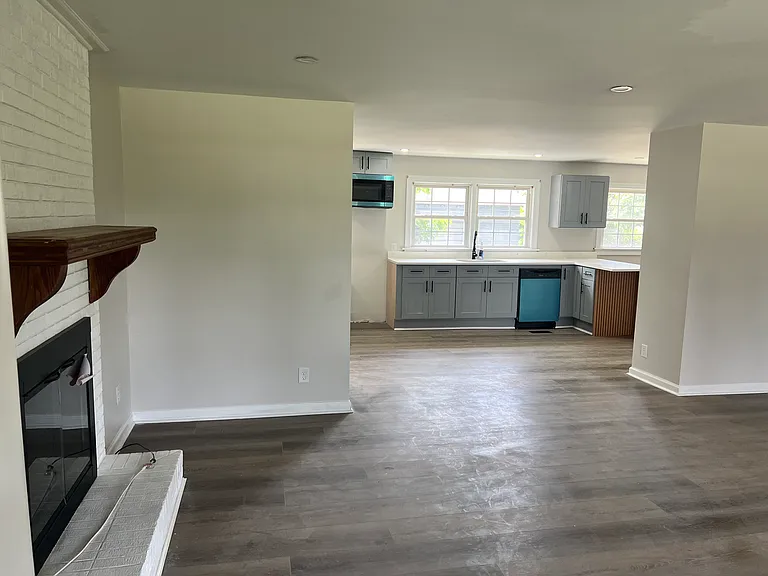 3420 Old Stage Rd S — Photo 2
