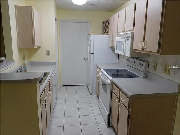 2nd image of 2533 Grassy Point Dr Unit 209