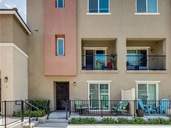 2842 Azure Breeze Ln #2, Las Vegas, NV 89183