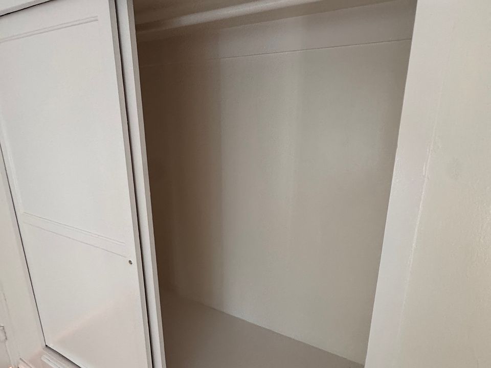 1st image of 70 Glendora Ave APT 13
