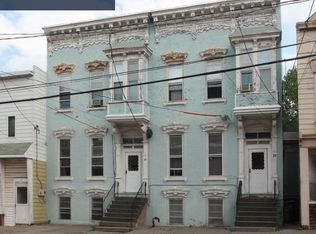 21 Watervliet Ave APT 6, Albany, NY 12206