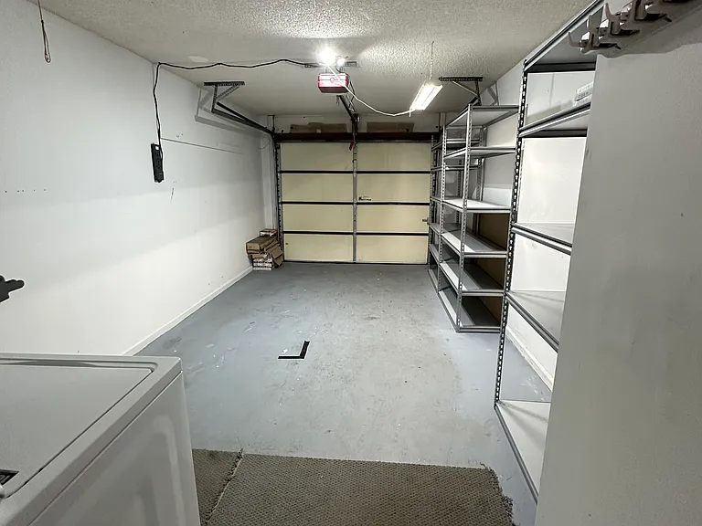 11301 Derringer Cir S — Photo 16