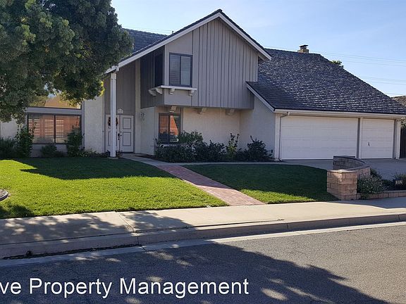 2nd image of 302 Larkspur Dr