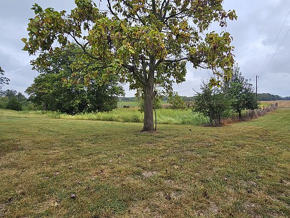 5th image of 4165 Black Diamond Rd