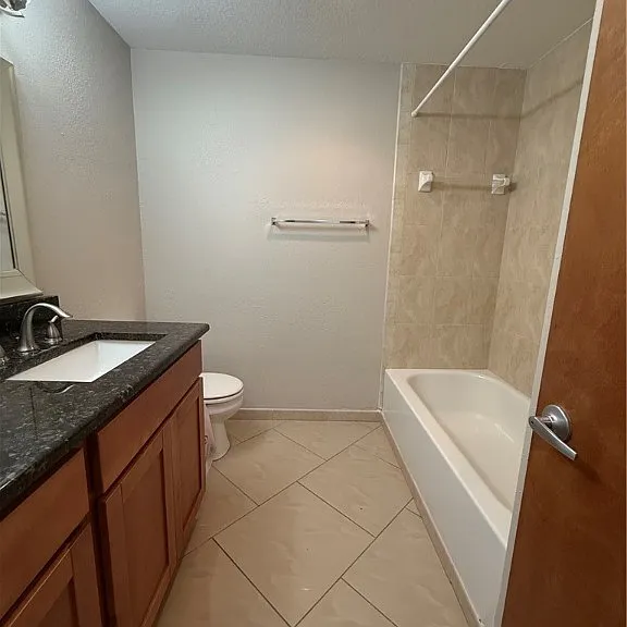 8555 Bernwood Cove Loop #103 — Photo 21