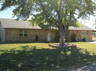 11262 N 1976th Rd, Elk City, OK 73644