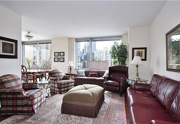 5th image of 150 Columbus Ave APT 14D