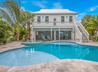 513 Spring Ave, Anna Maria, FL 34216